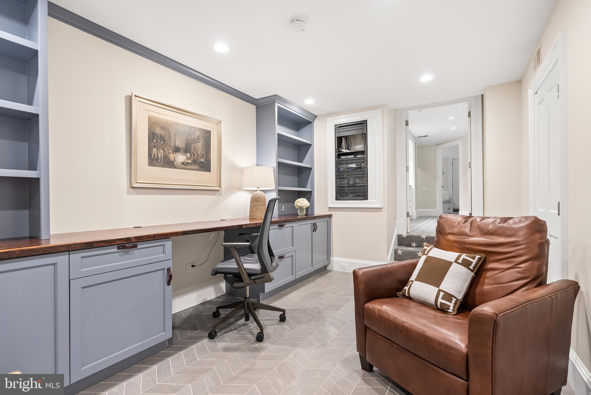 1242 POTOMAC STREET NW