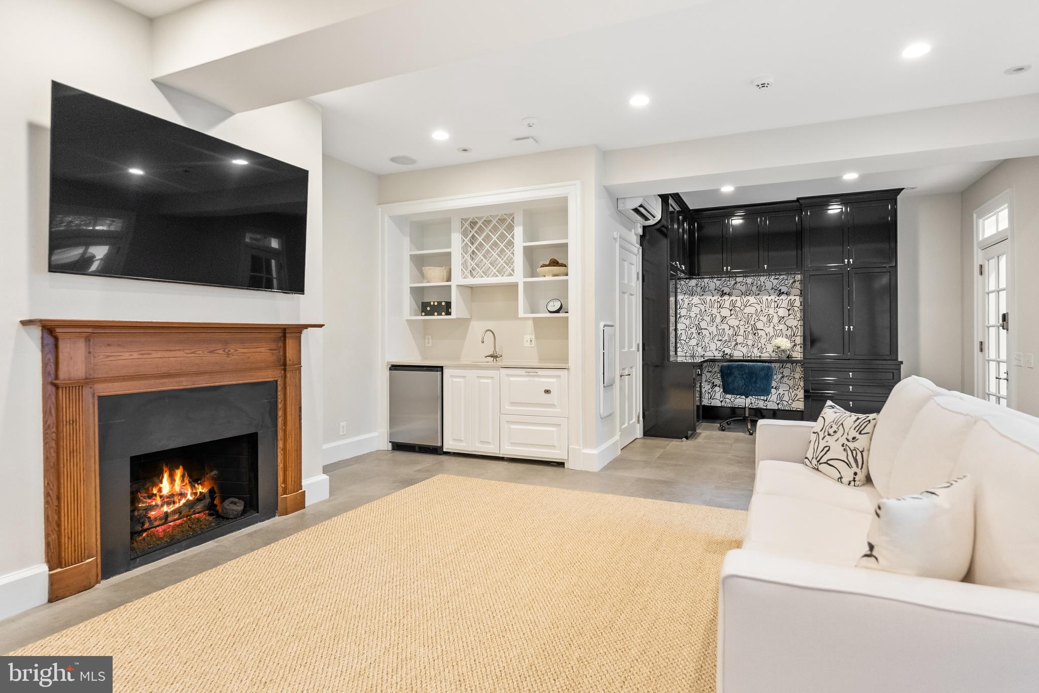 1242 POTOMAC STREET NW