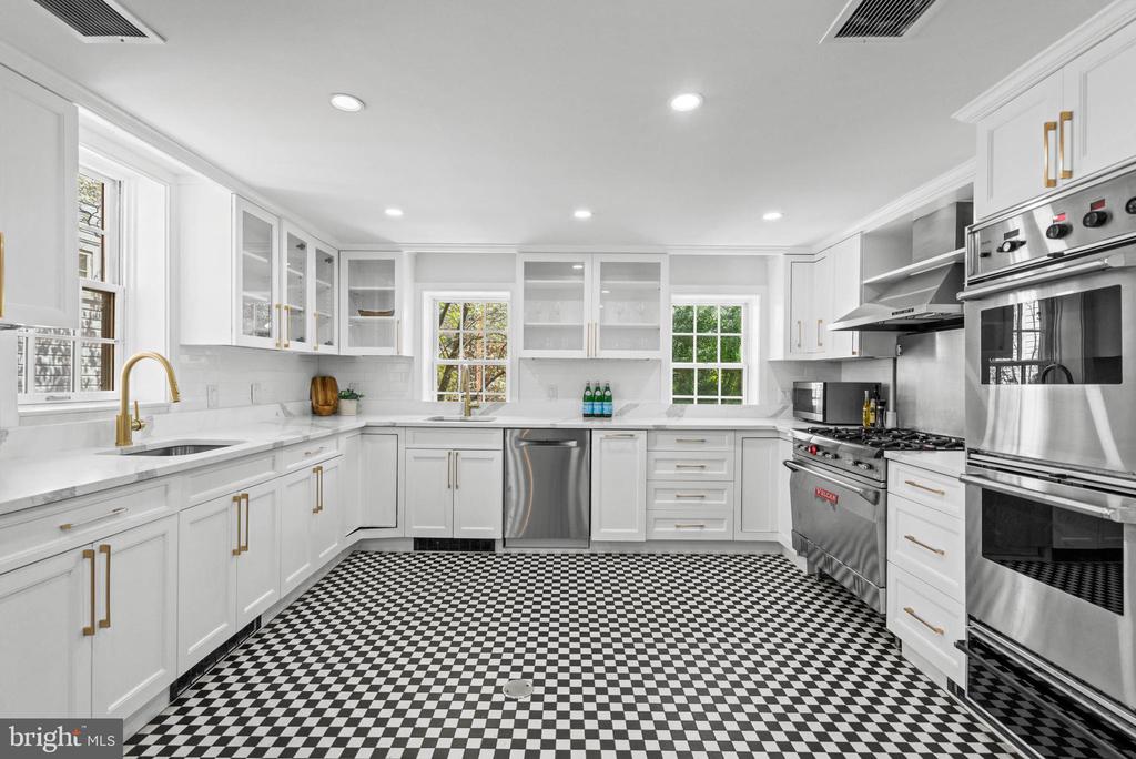 1406 34TH STREET NW