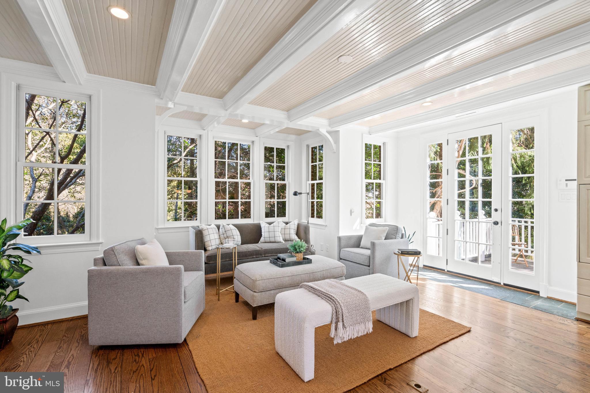 3549 SPRINGLAND LANE NW