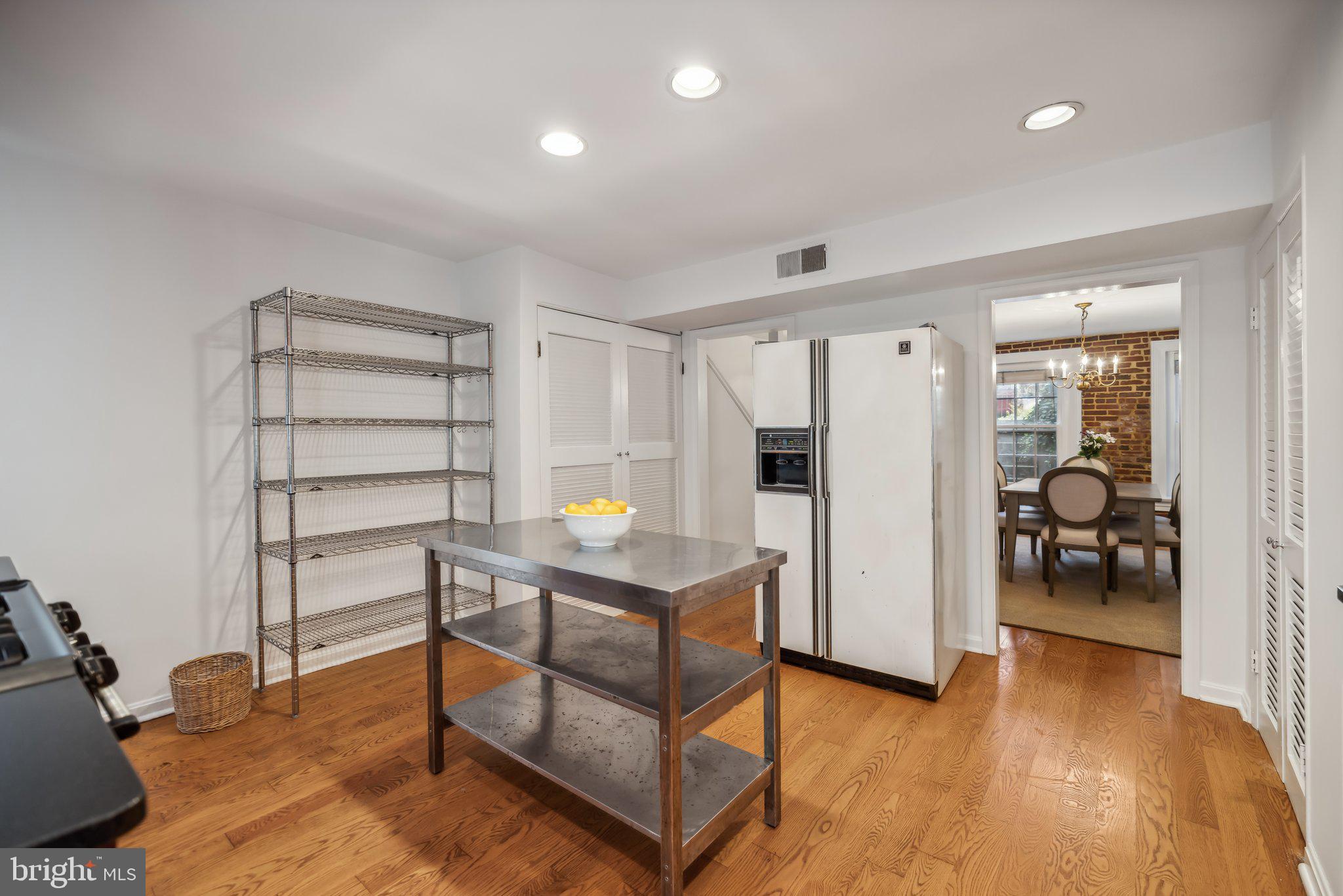 1911 NEW HAMPSHIRE AVENUE NW