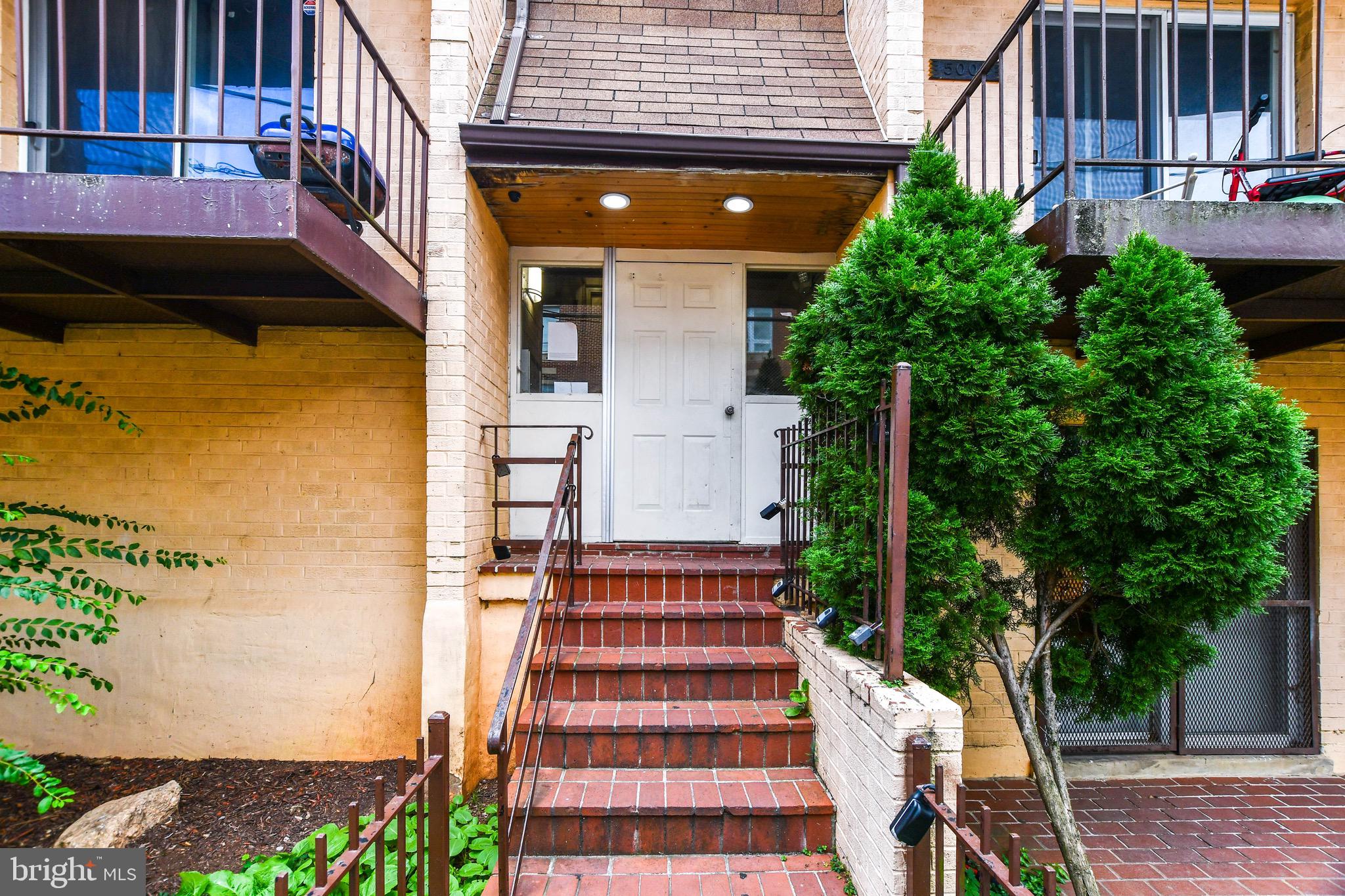 5005 D STREET SE 302