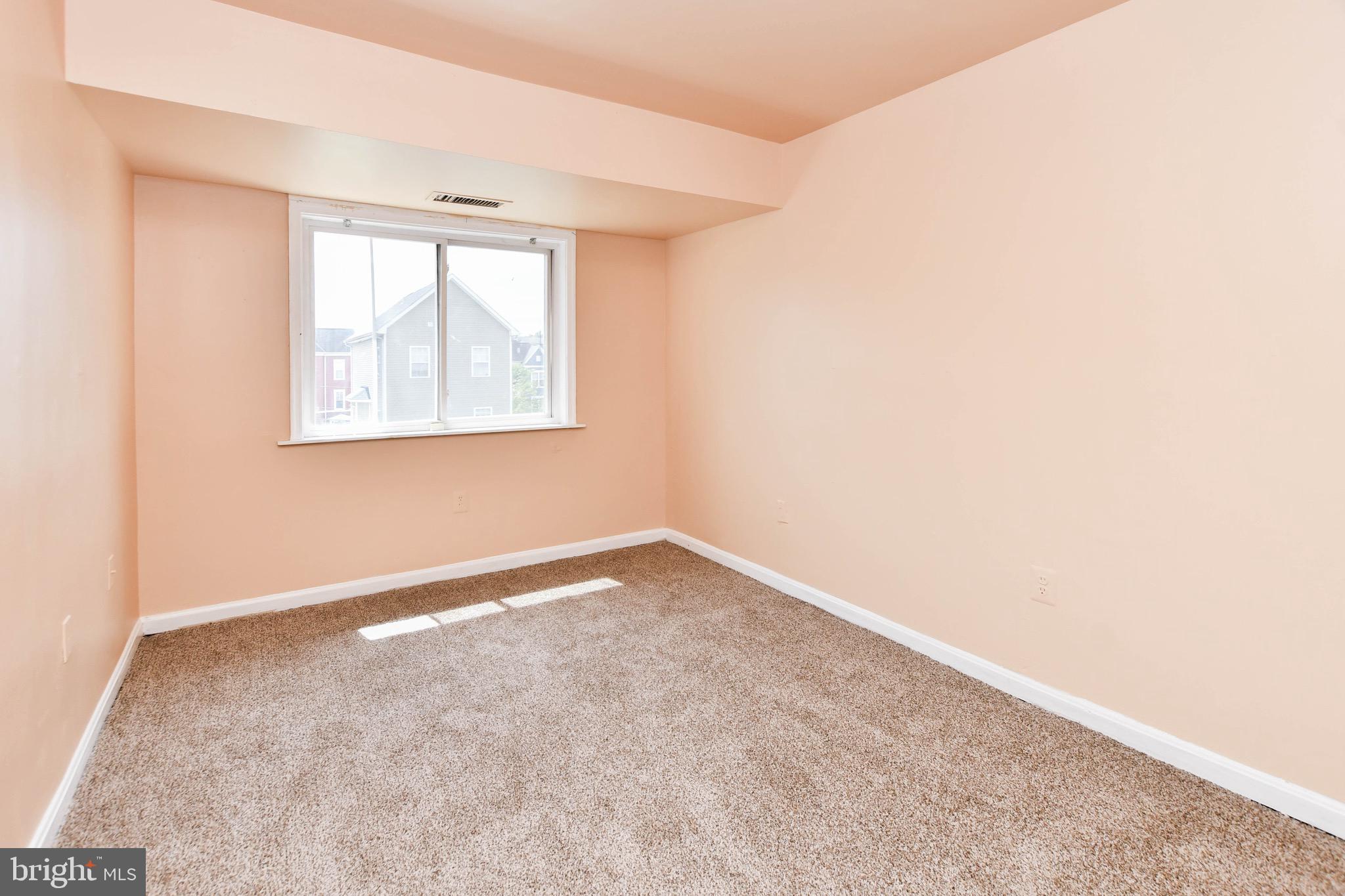 5005 D STREET SE 302