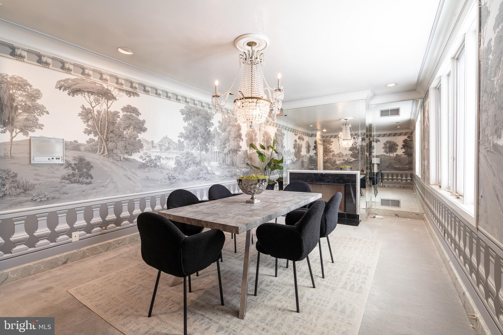 4518 FOXHALL CRESCENT NW