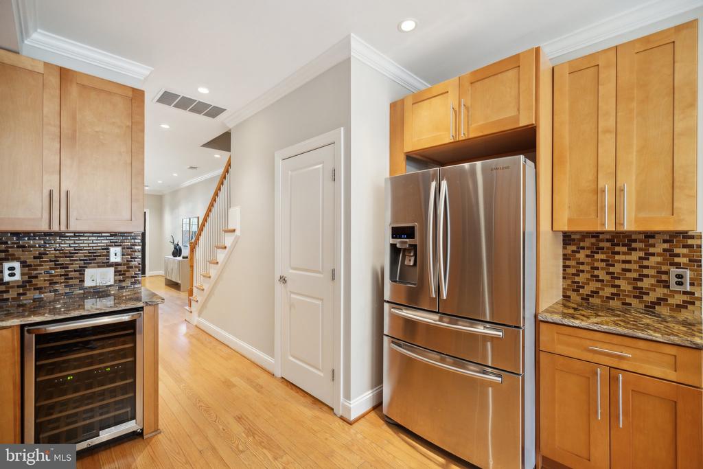 2249 12TH STREET NW
