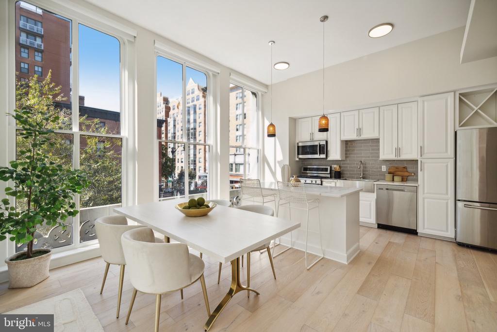 675 E STREET NW 200