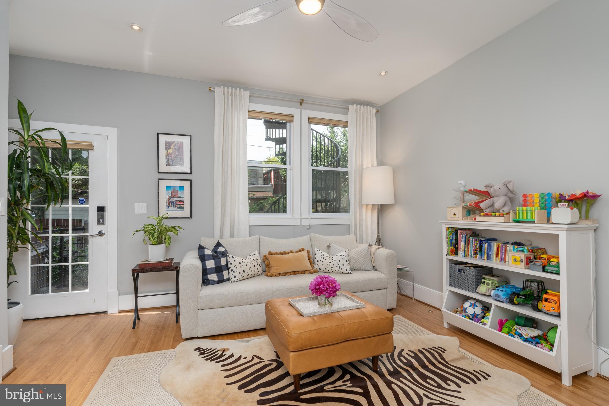 430 WARNER STREET NW 1