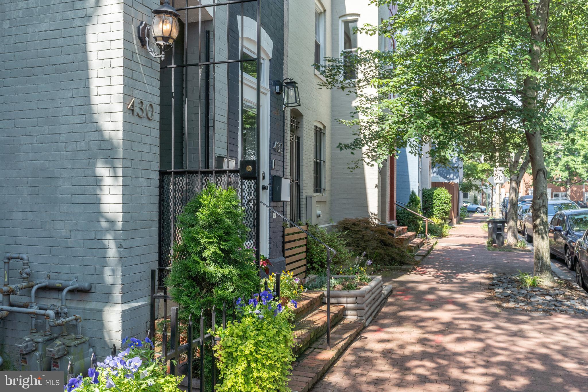 430 WARNER STREET NW 1