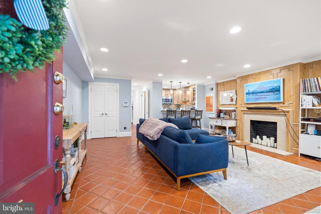 1624 19TH STREET NW