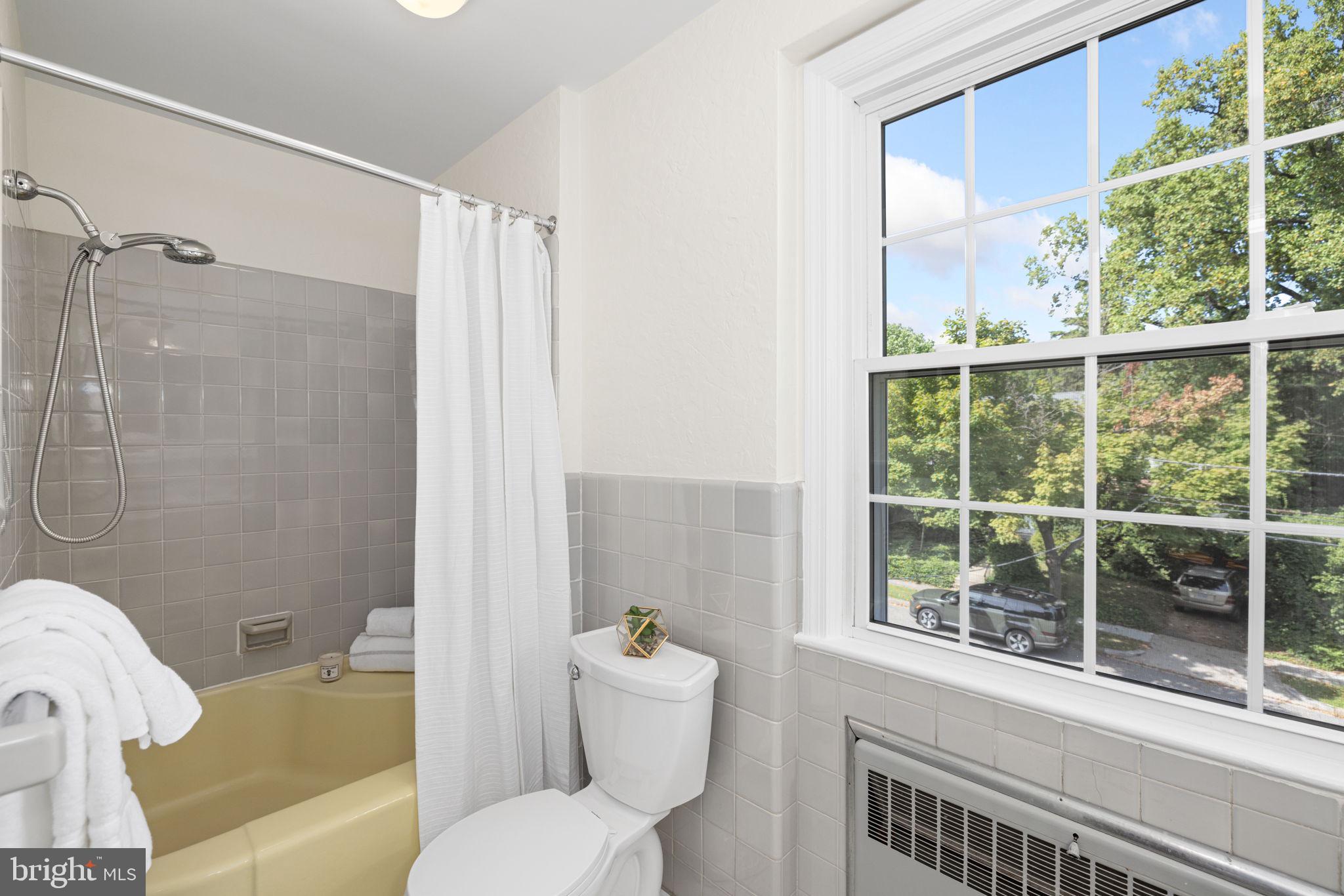 3636 APPLETON STREET NW