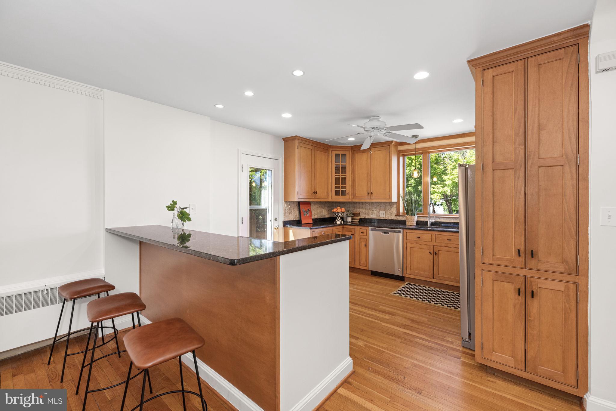 3636 APPLETON STREET NW