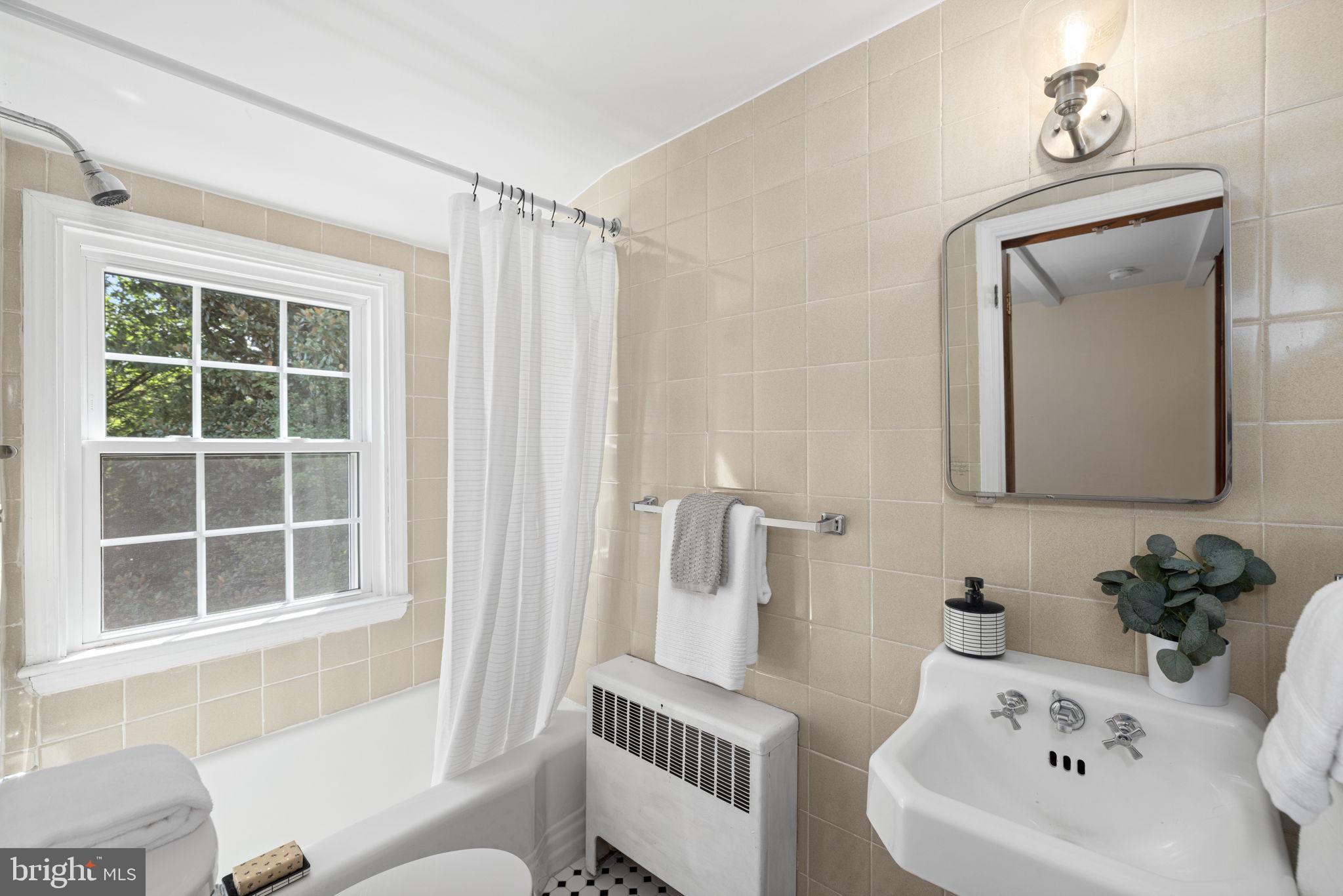 3636 APPLETON STREET NW