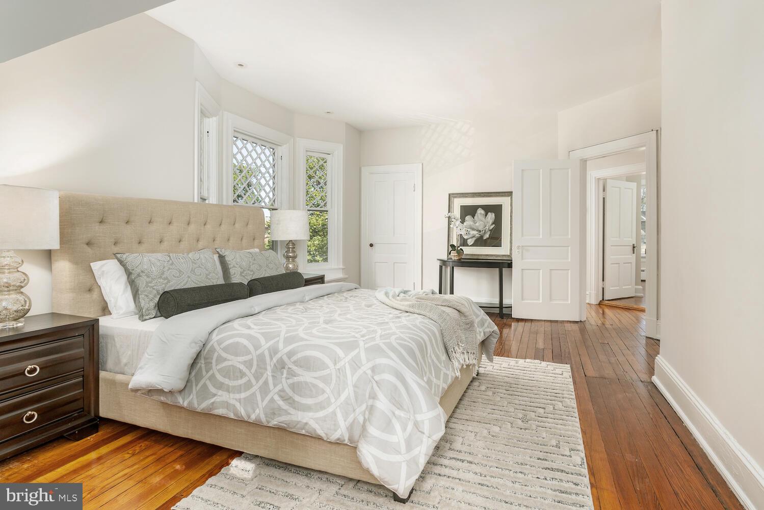 3034 NEWARK STREET NW