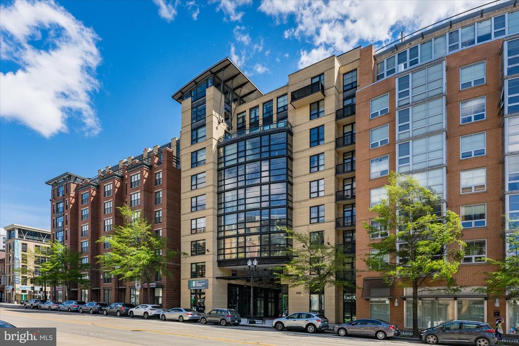 2125 14TH STREET NW 525