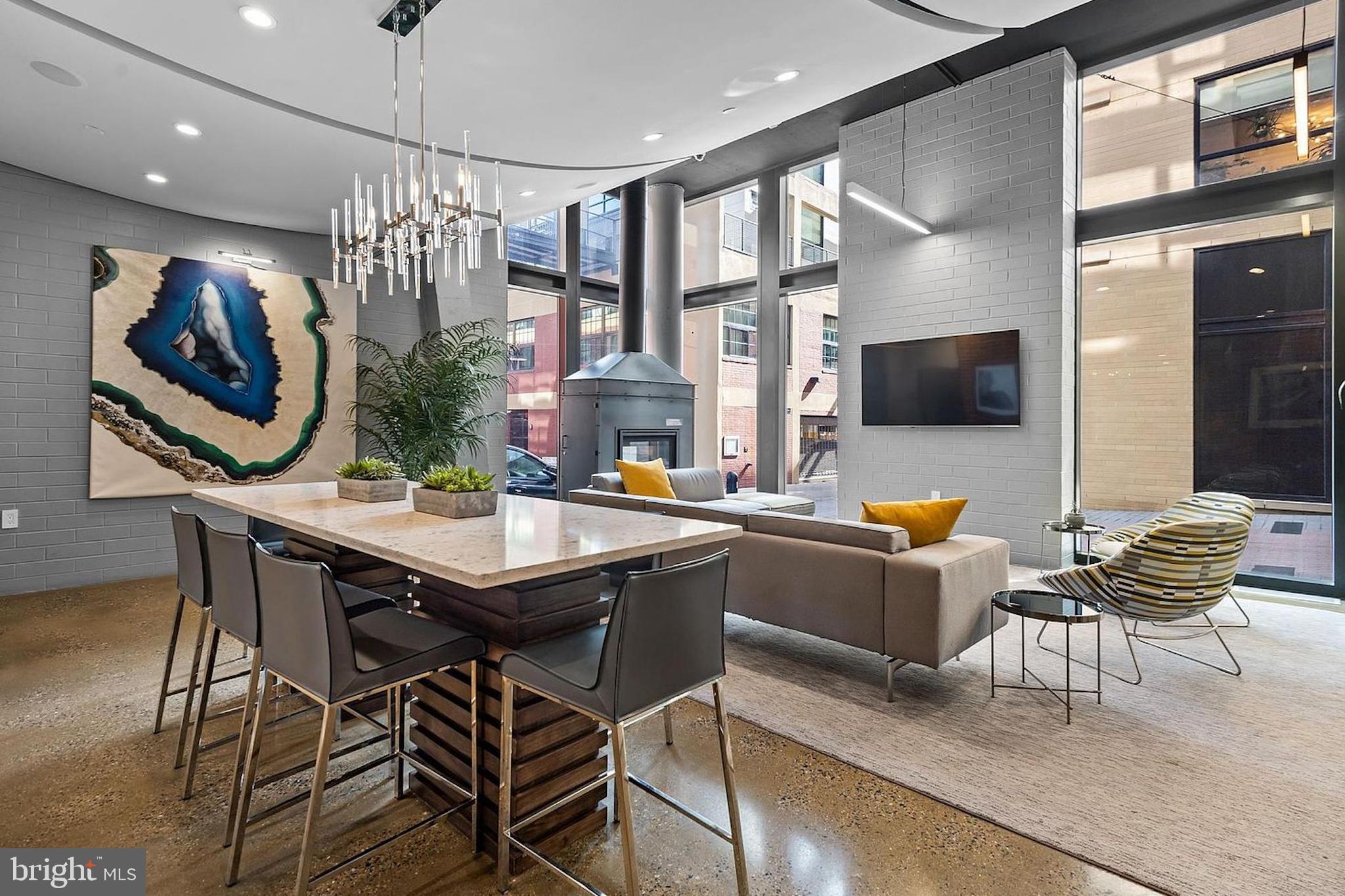 2125 14TH STREET NW 525