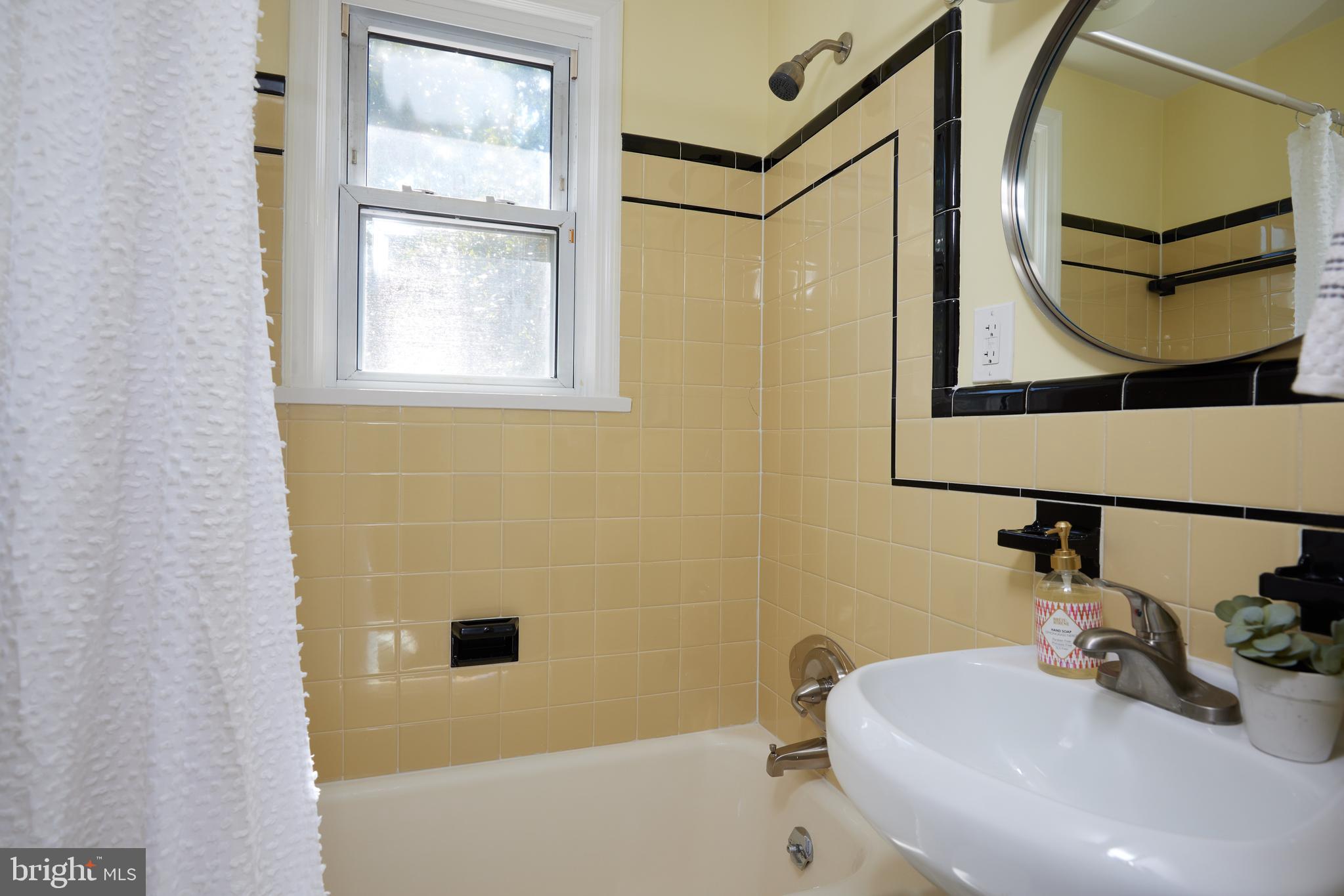 626 HIGHLAND AVENUE NW