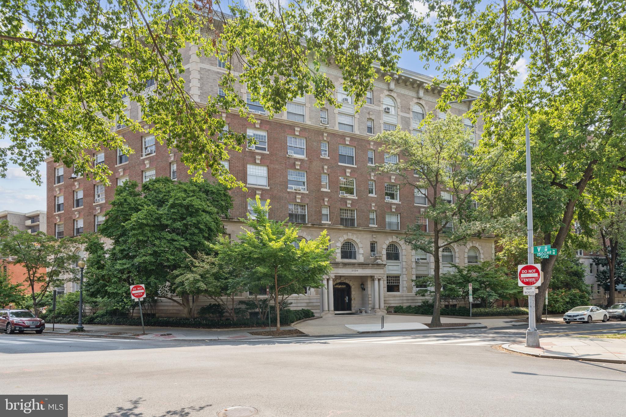 2039 NEW HAMPSHIRE AVENUE NW 306