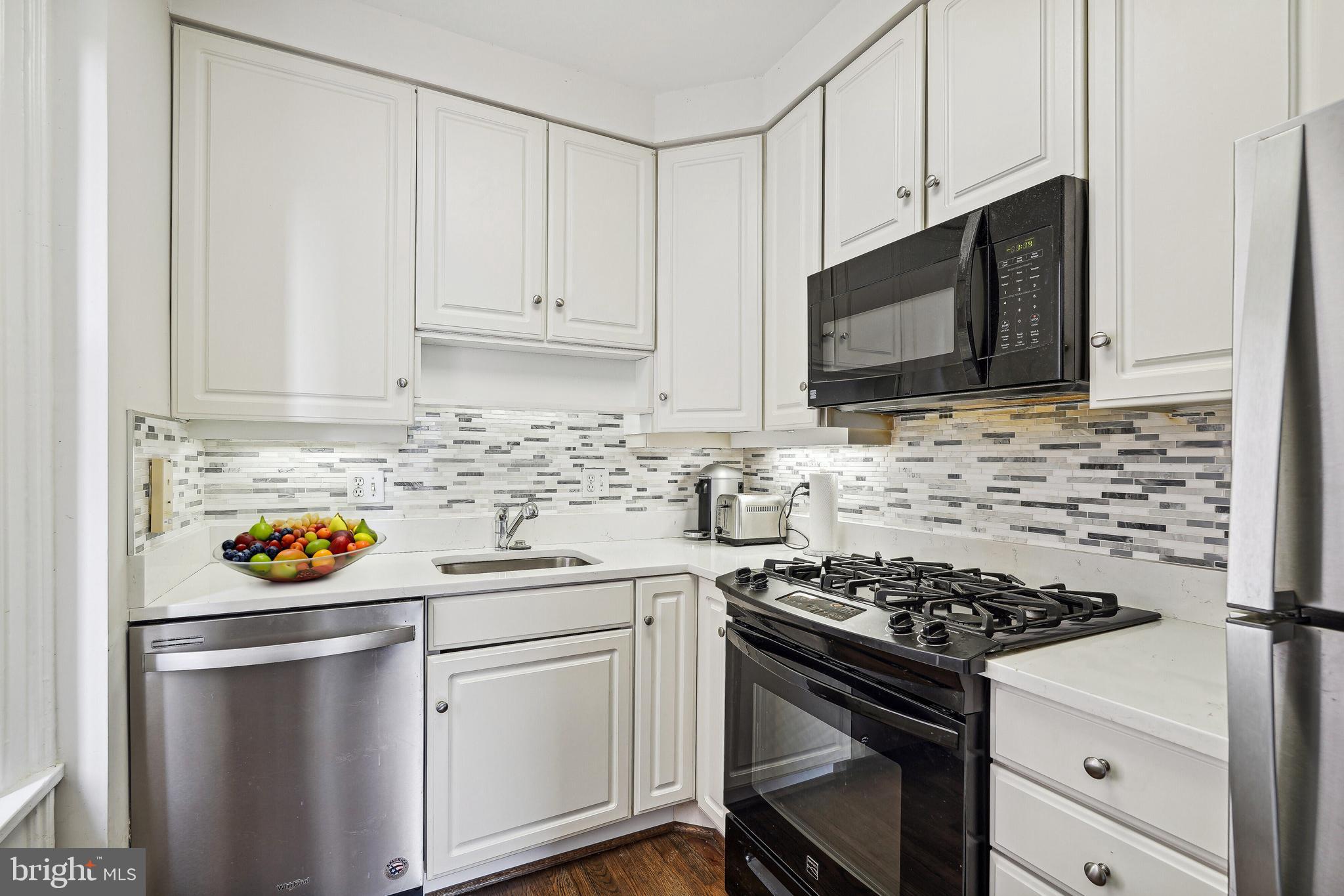 2039 NEW HAMPSHIRE AVENUE NW 306