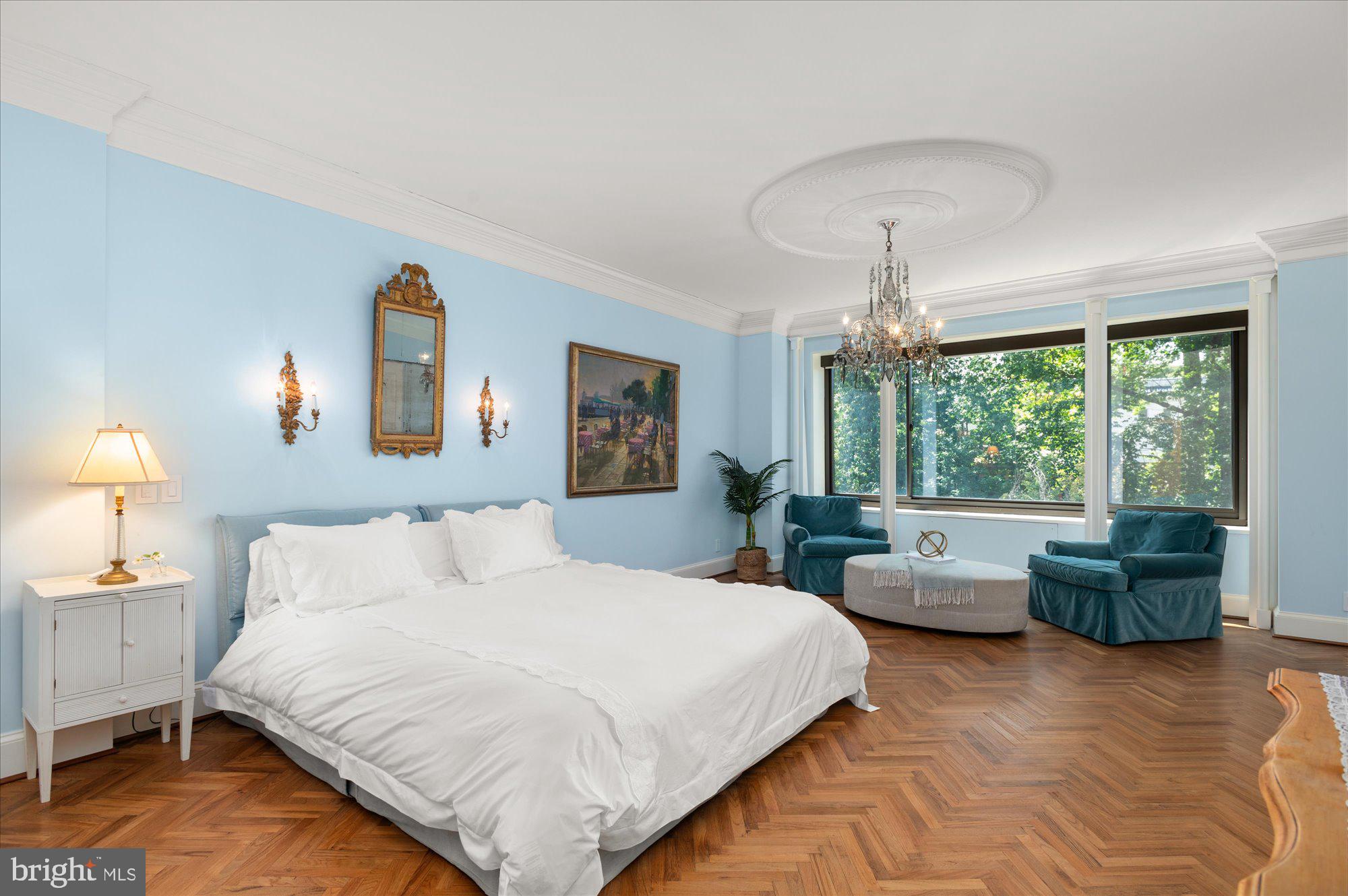 2700 CALVERT STREET NW 417