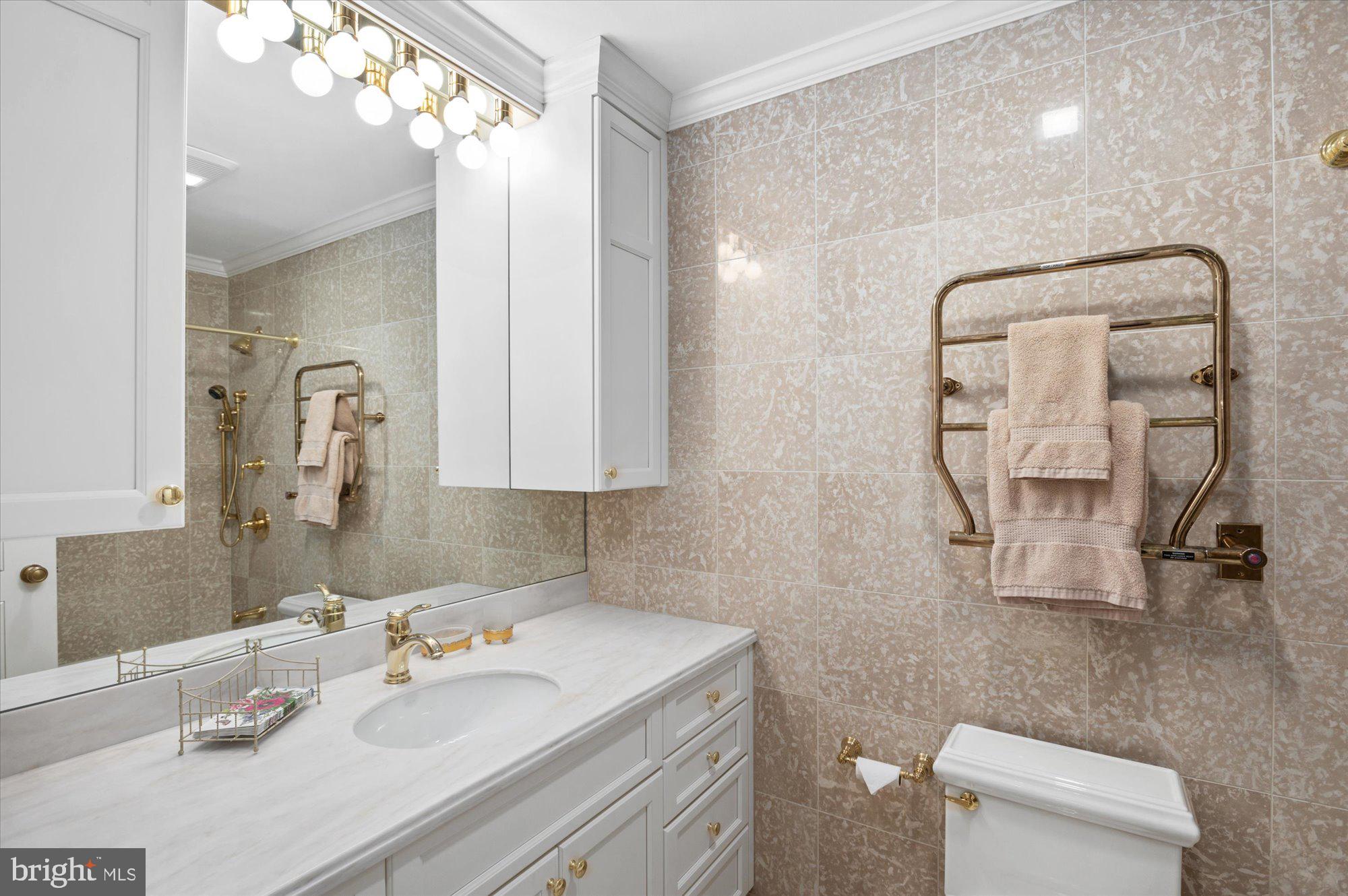 2700 CALVERT STREET NW 417