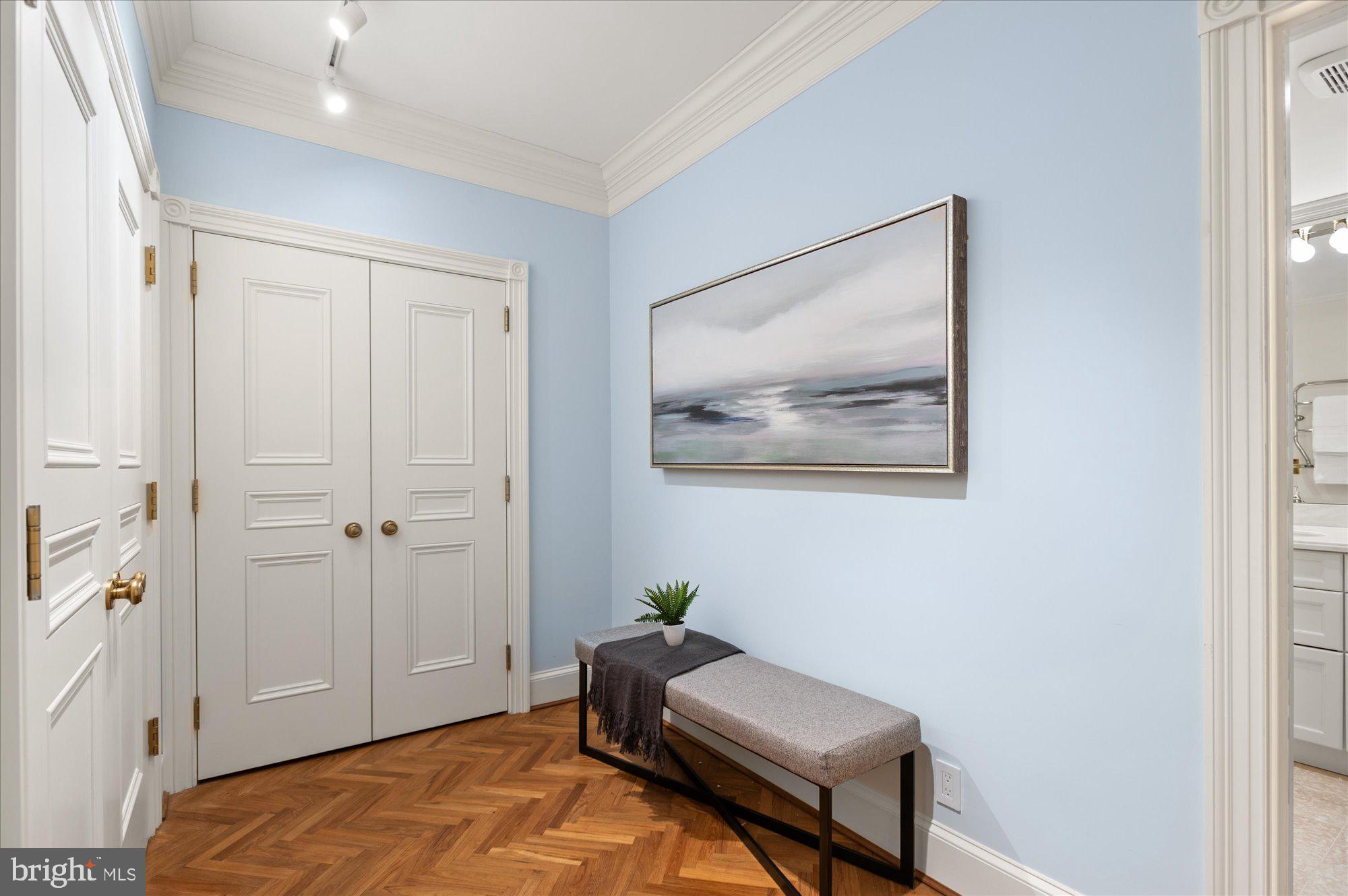 2700 CALVERT STREET NW 417