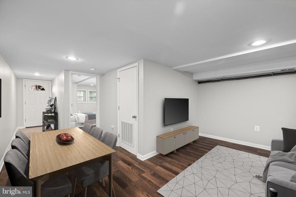 28 T STREET NW