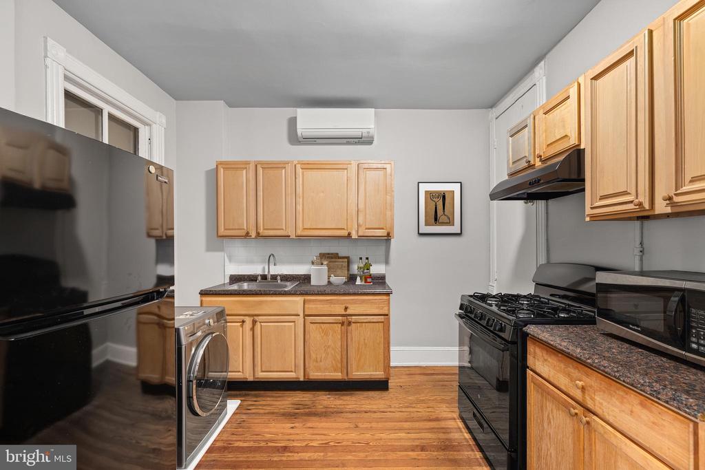28 T STREET NW