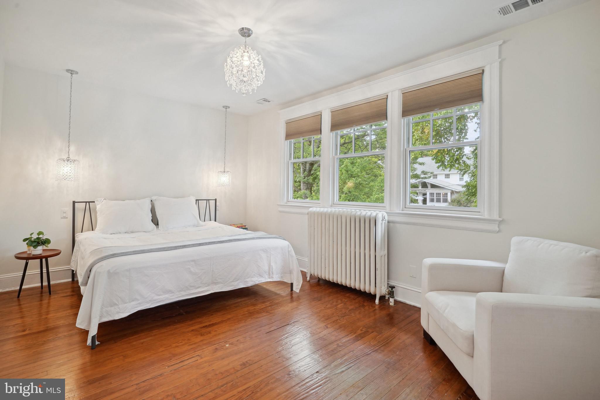 3427 OLIVER STREET NW