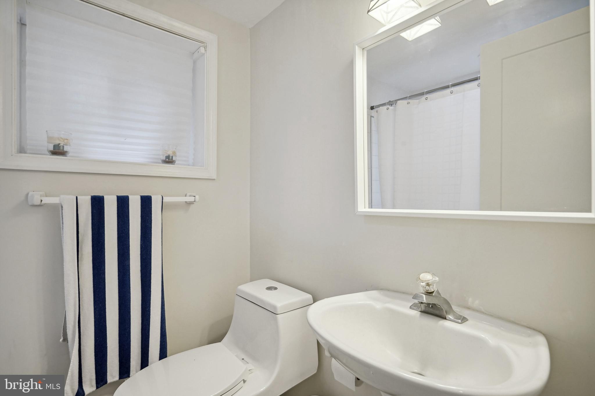 3427 OLIVER STREET NW