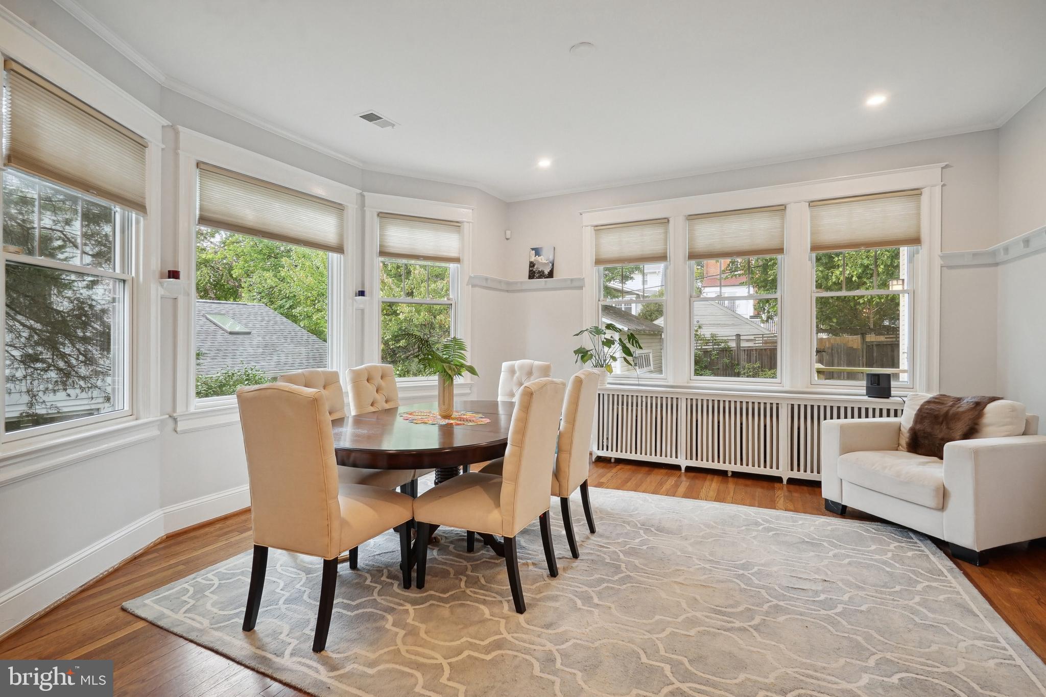 3427 OLIVER STREET NW