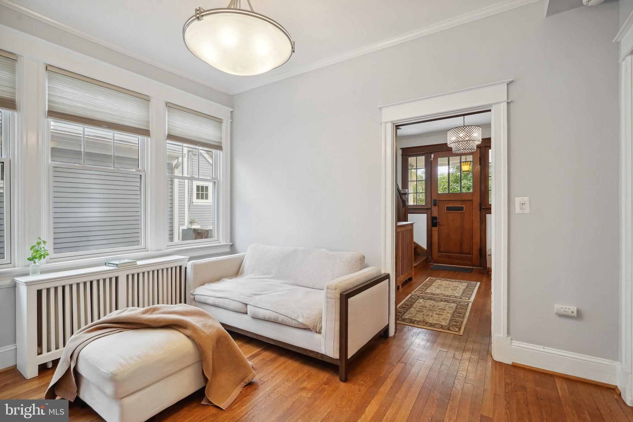 3427 OLIVER STREET NW