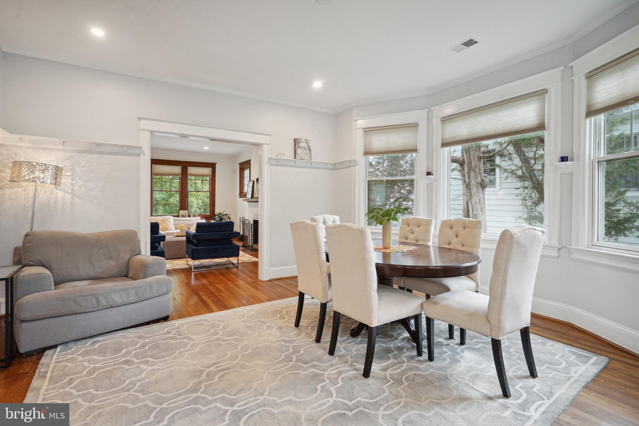 3427 OLIVER STREET NW