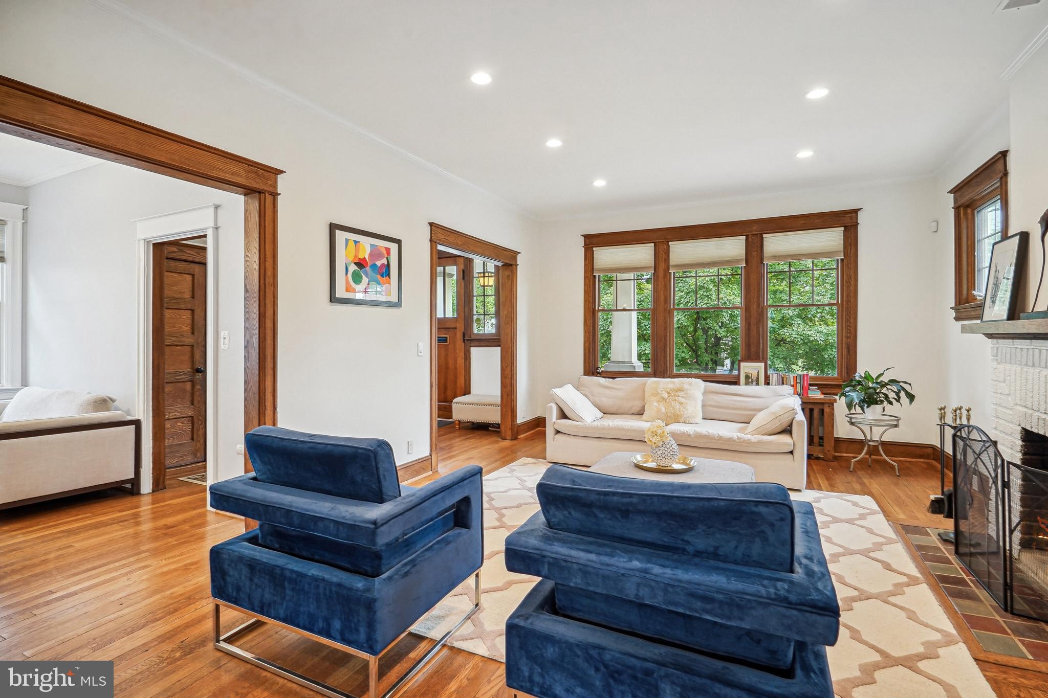 3427 OLIVER STREET NW