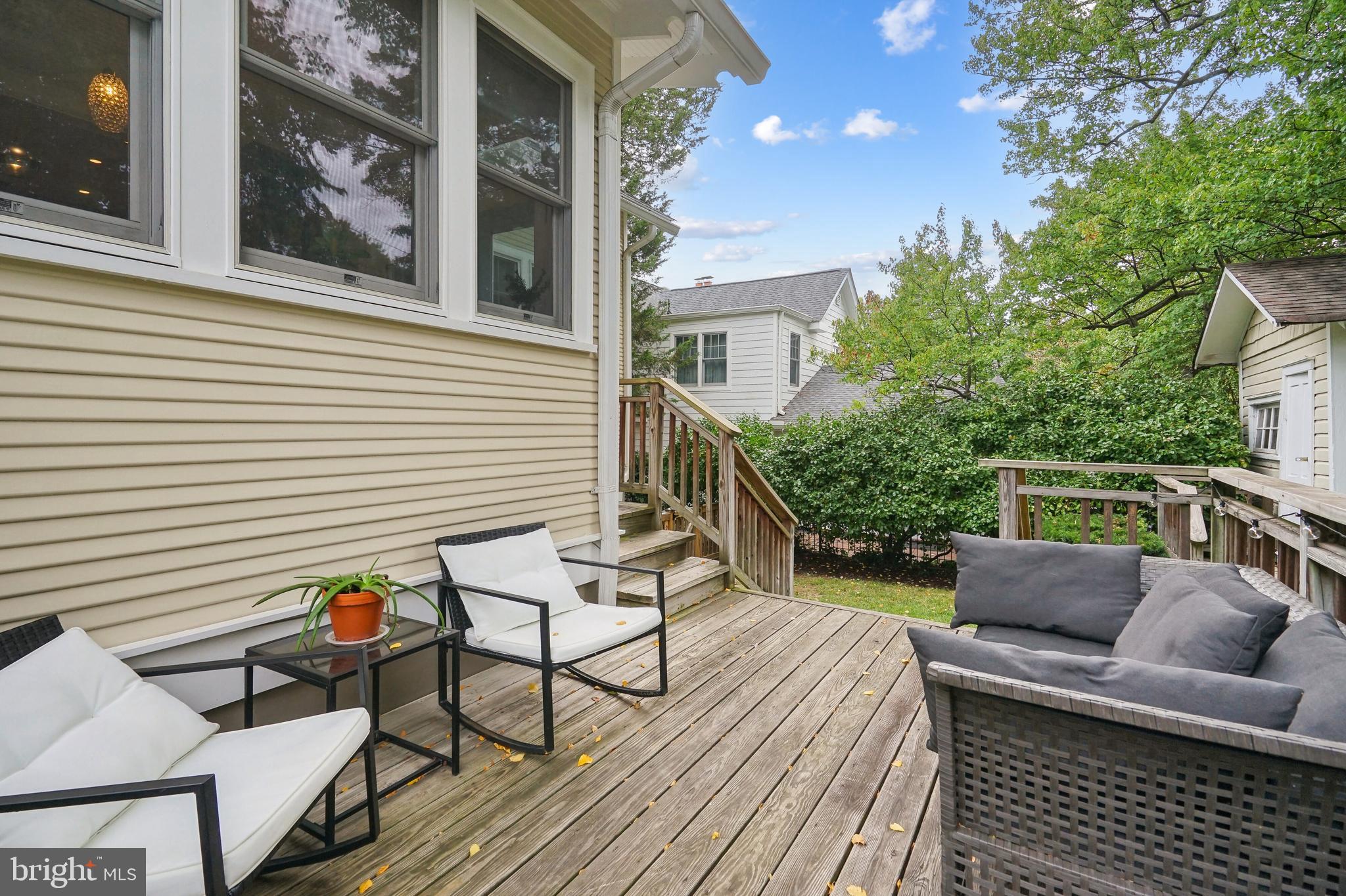 3427 OLIVER STREET NW