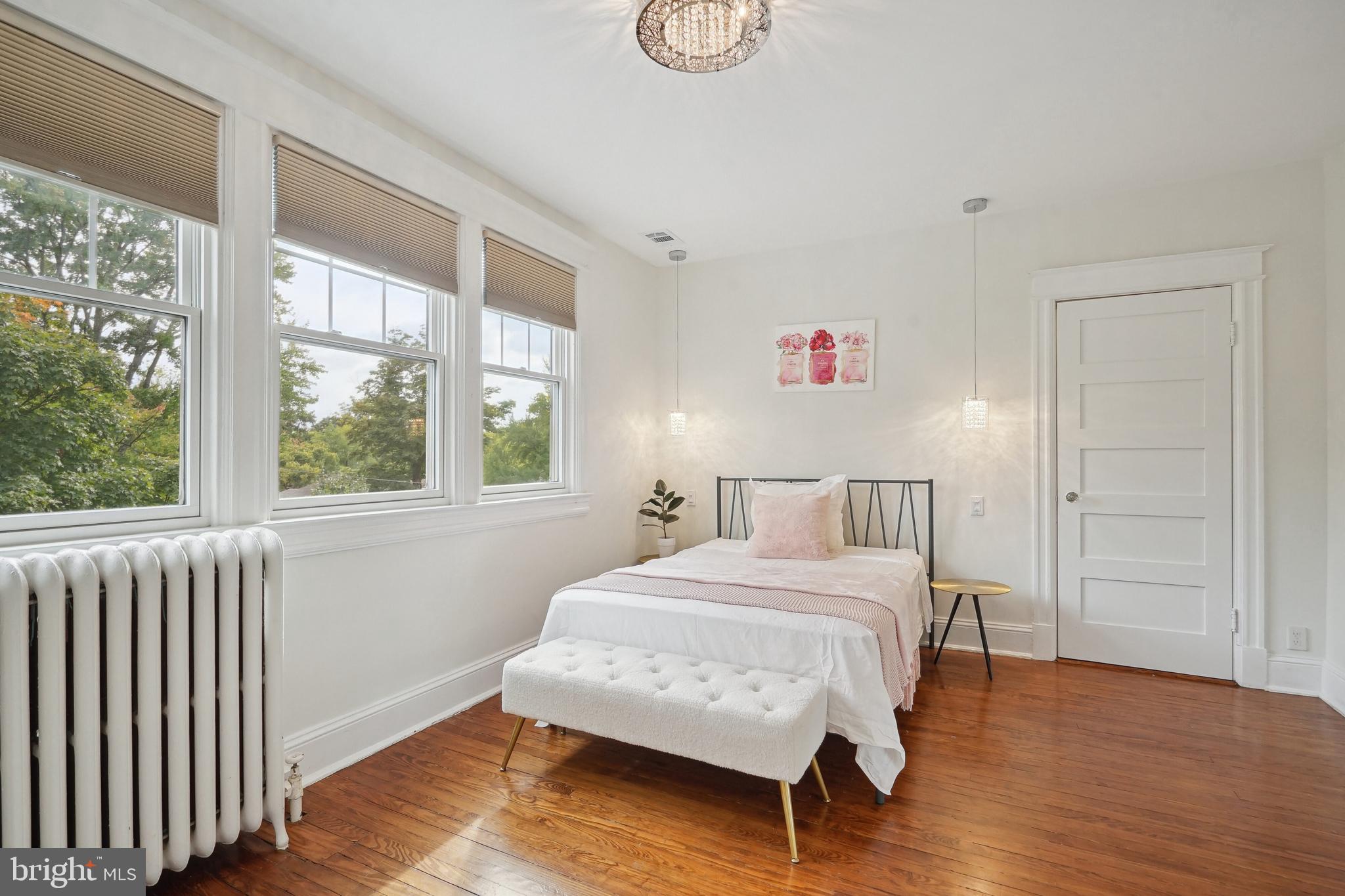 3427 OLIVER STREET NW