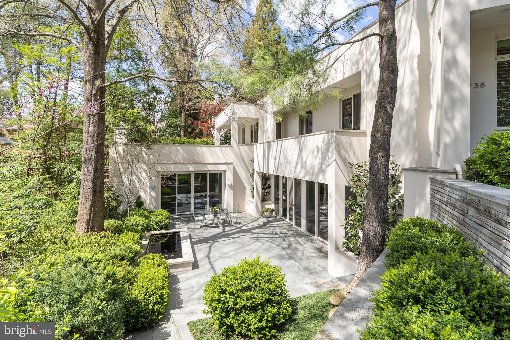 2738 CHAIN BRIDGE ROAD NW