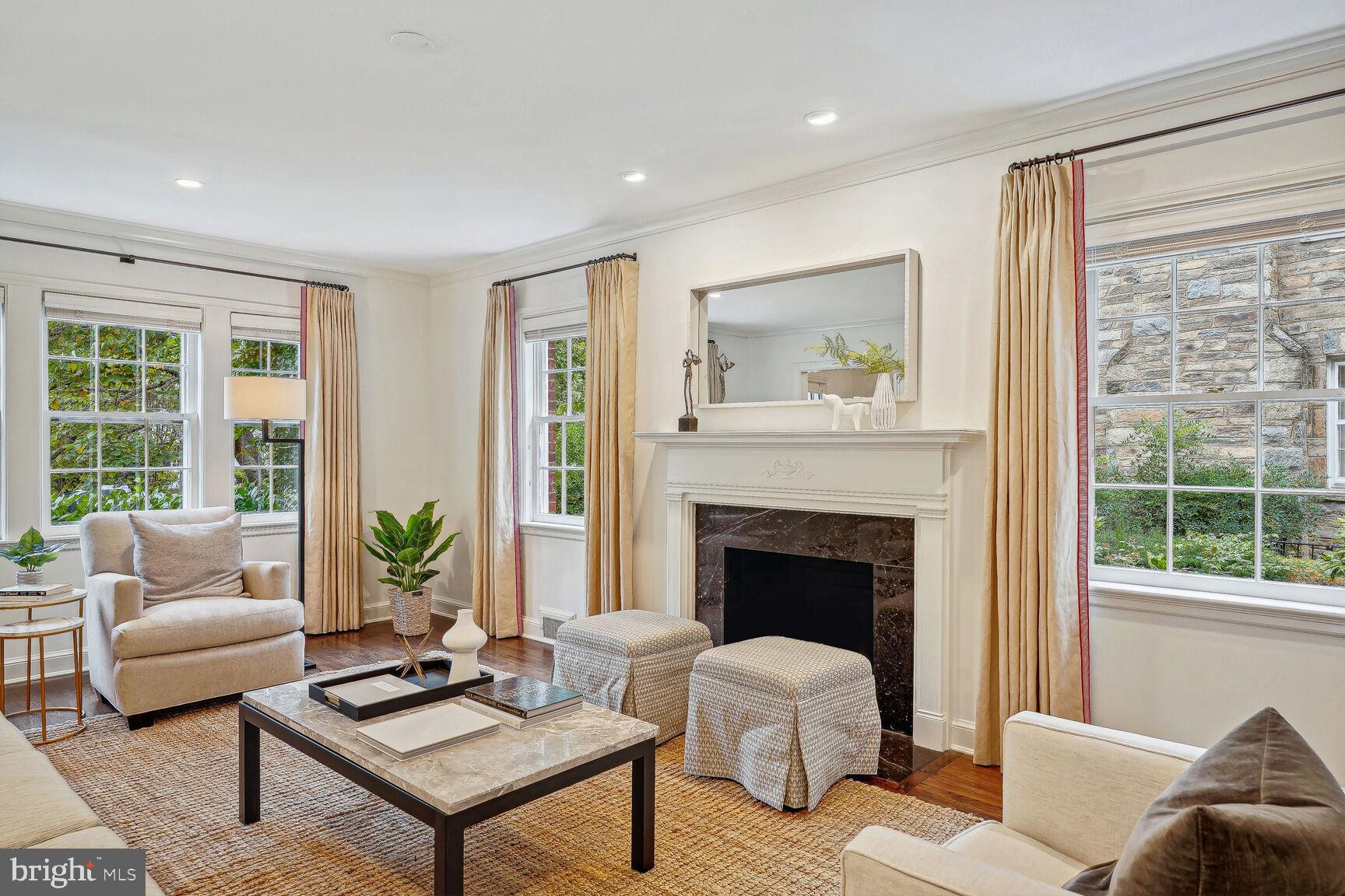 4828 QUEBEC STREET NW