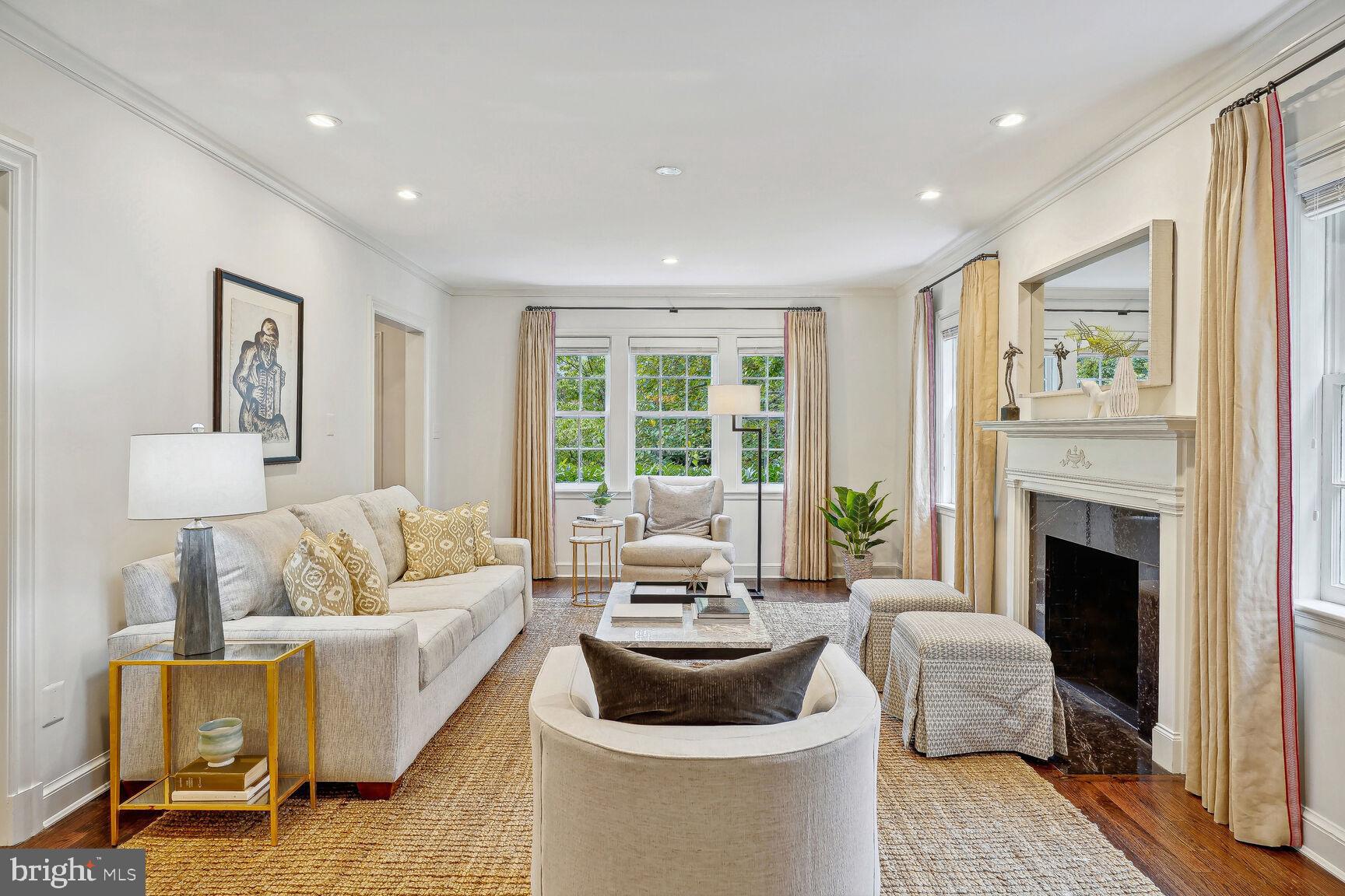 4828 QUEBEC STREET NW