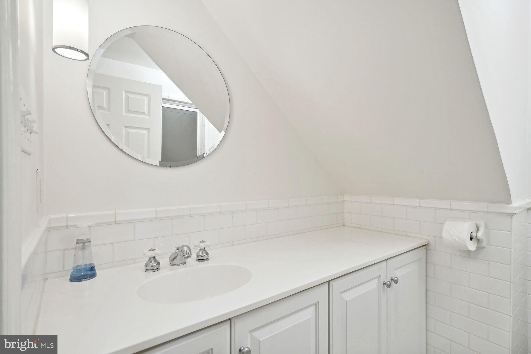 4828 QUEBEC STREET NW