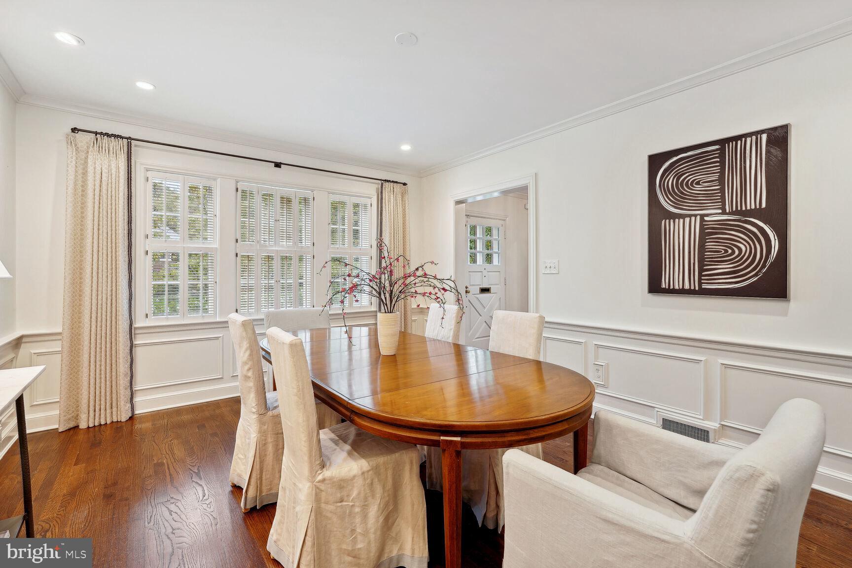 4828 QUEBEC STREET NW