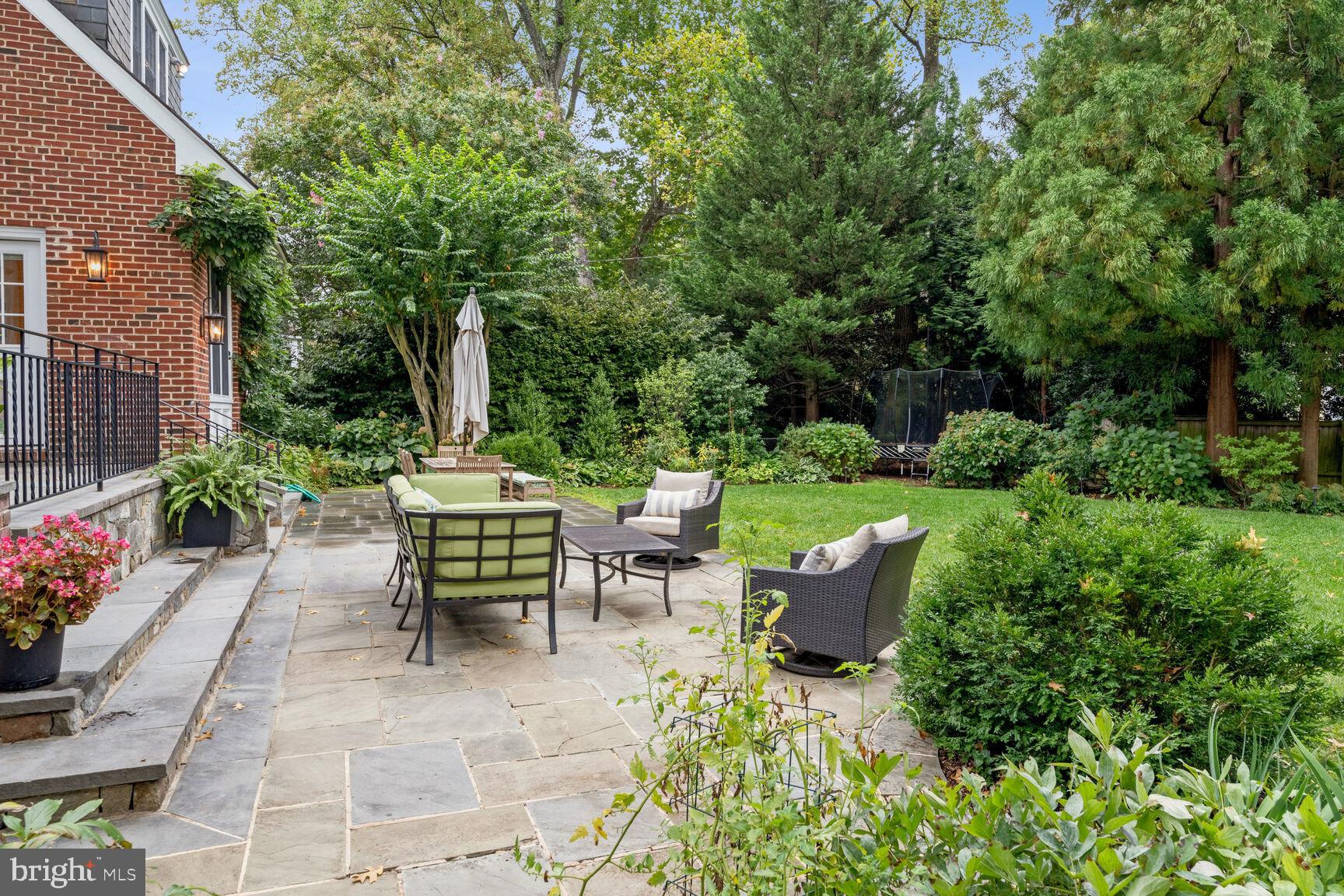 4828 QUEBEC STREET NW