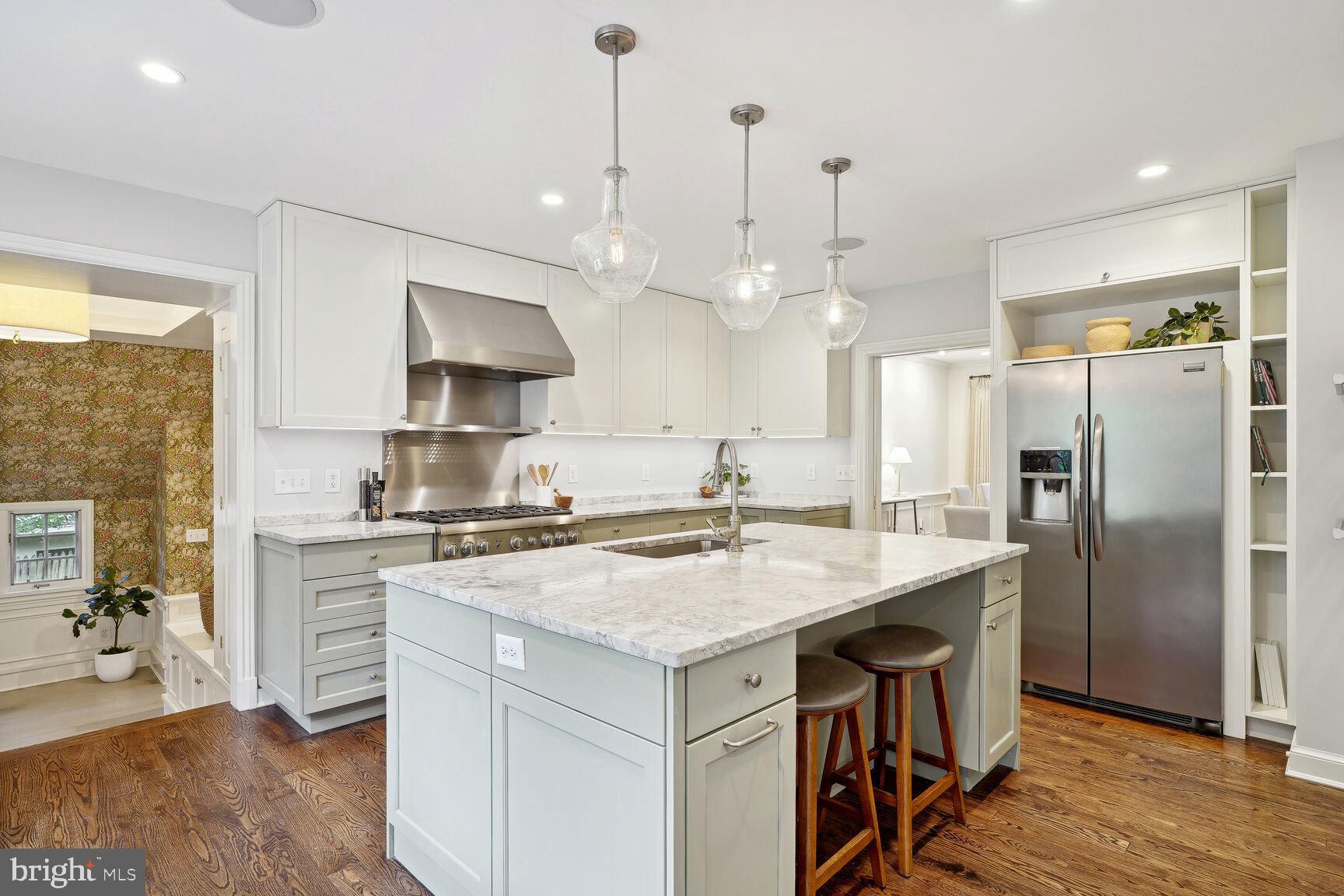 4828 QUEBEC STREET NW