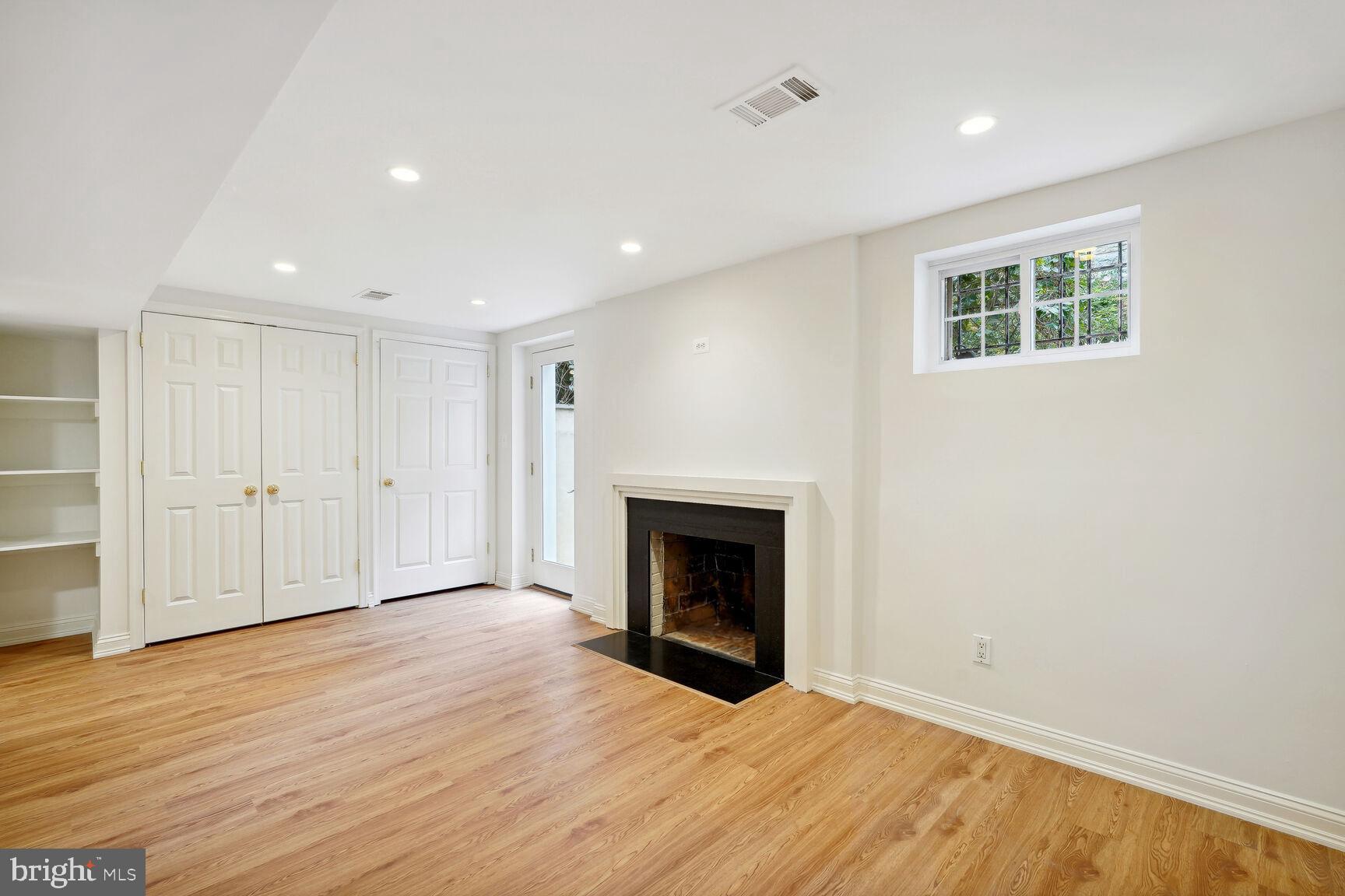 4828 QUEBEC STREET NW