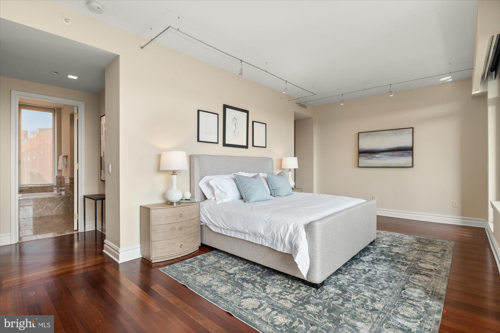3150 SOUTH STREET NW PH1F