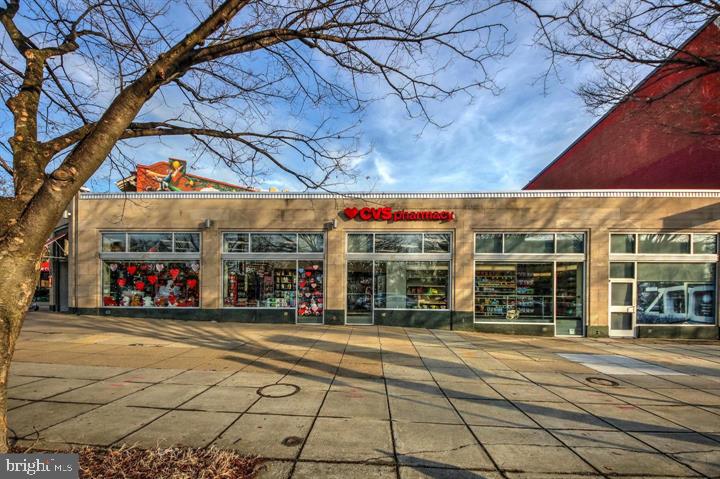 2040 BELMONT ROAD 2040 NW 425