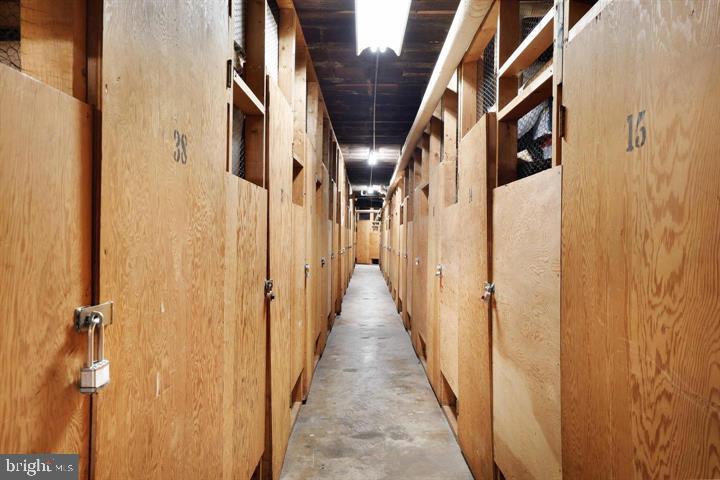 2040 BELMONT ROAD 2040 NW 425