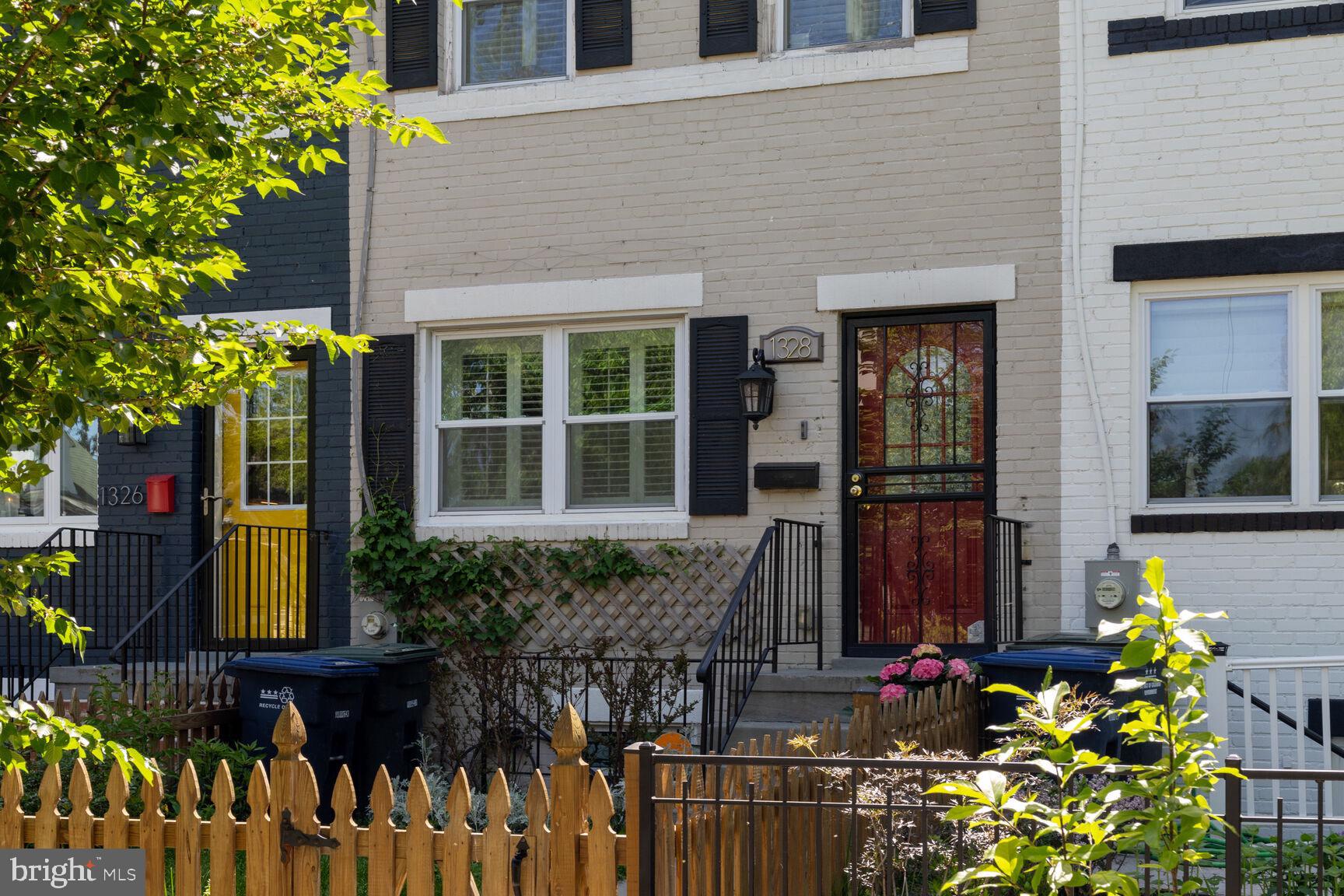 1328 TALBERT TERRACE SE