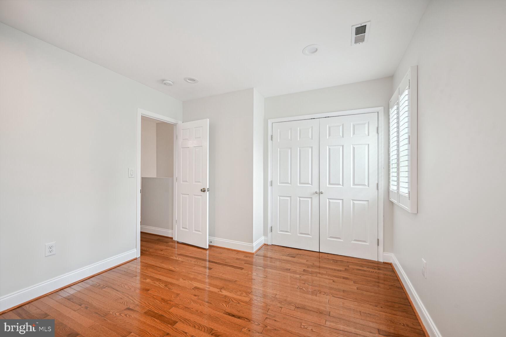 1328 TALBERT TERRACE SE