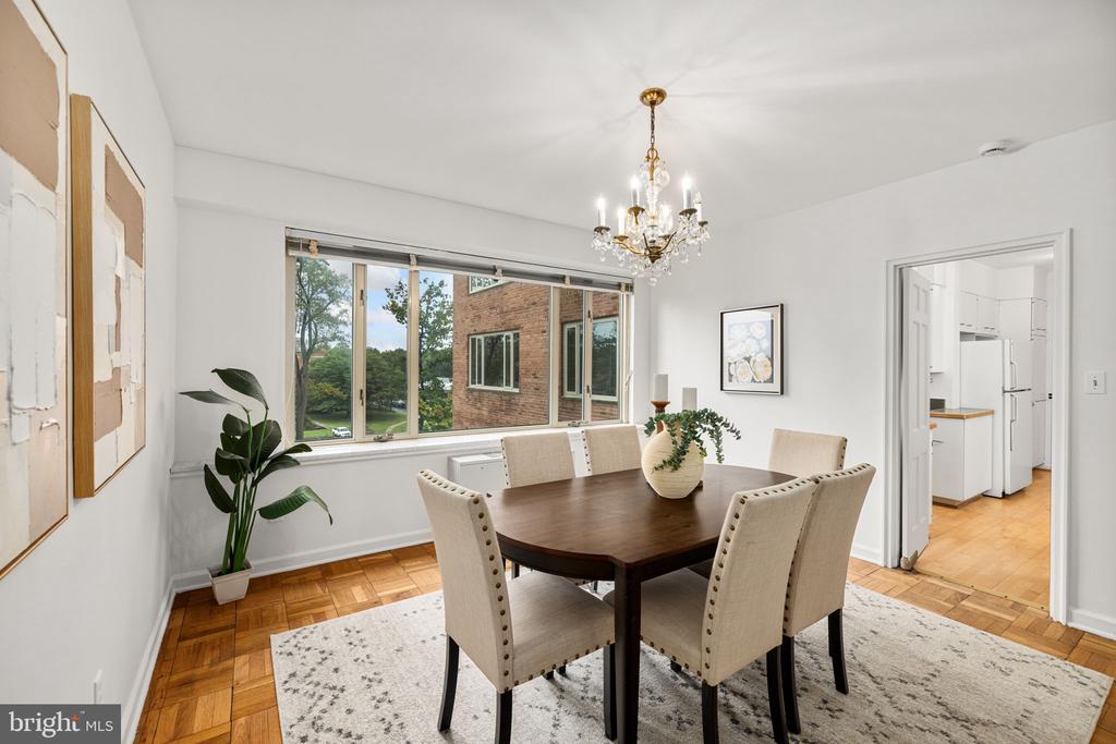 4301 MASSACHUSETTS AVENUE NW 6004