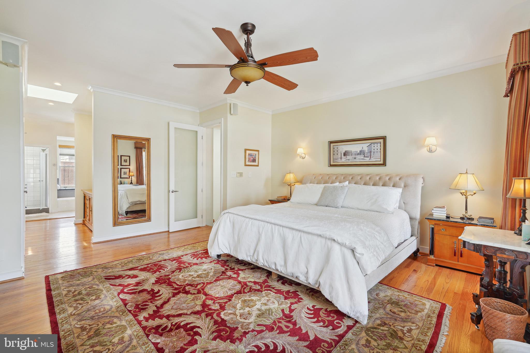 2020 HILLYER PLACE NW